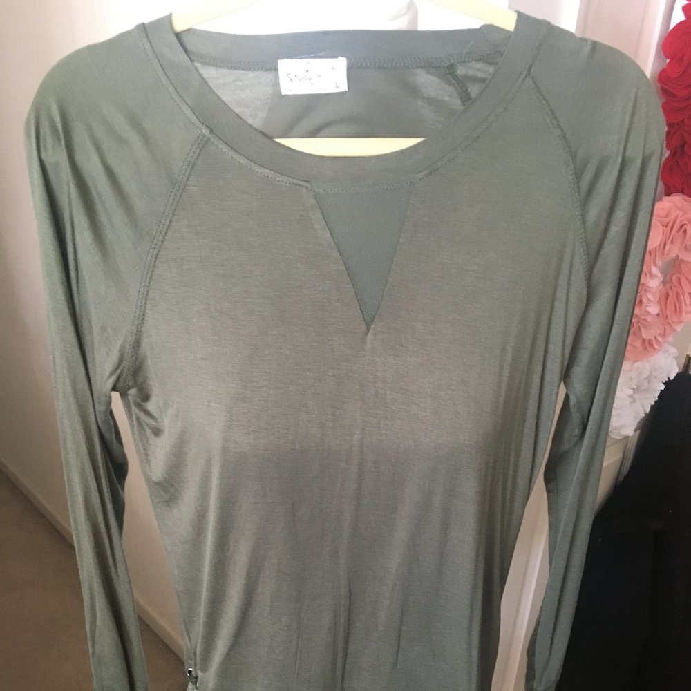 GLITZ TOP